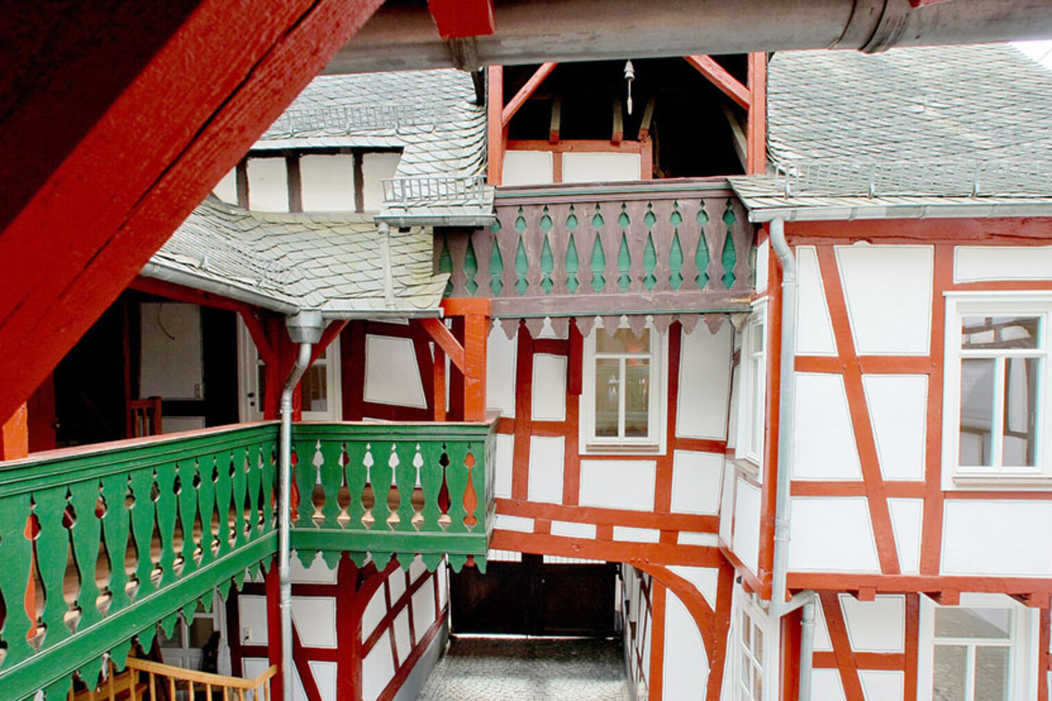 Detailaufnahme eines Fachwerkgebäudes in Herrstein Detailaufnahme eines Fachwerkgebäudes in Herrstein